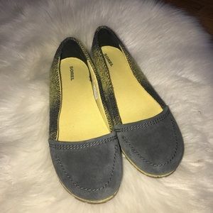 Sorel Gray suede yellow plaid slip on flats 10